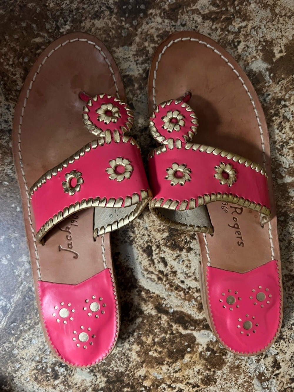 Jack Rogers pink thong sandals